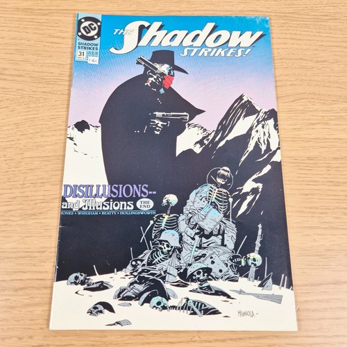 Vintage the shadow strikes - vintage,